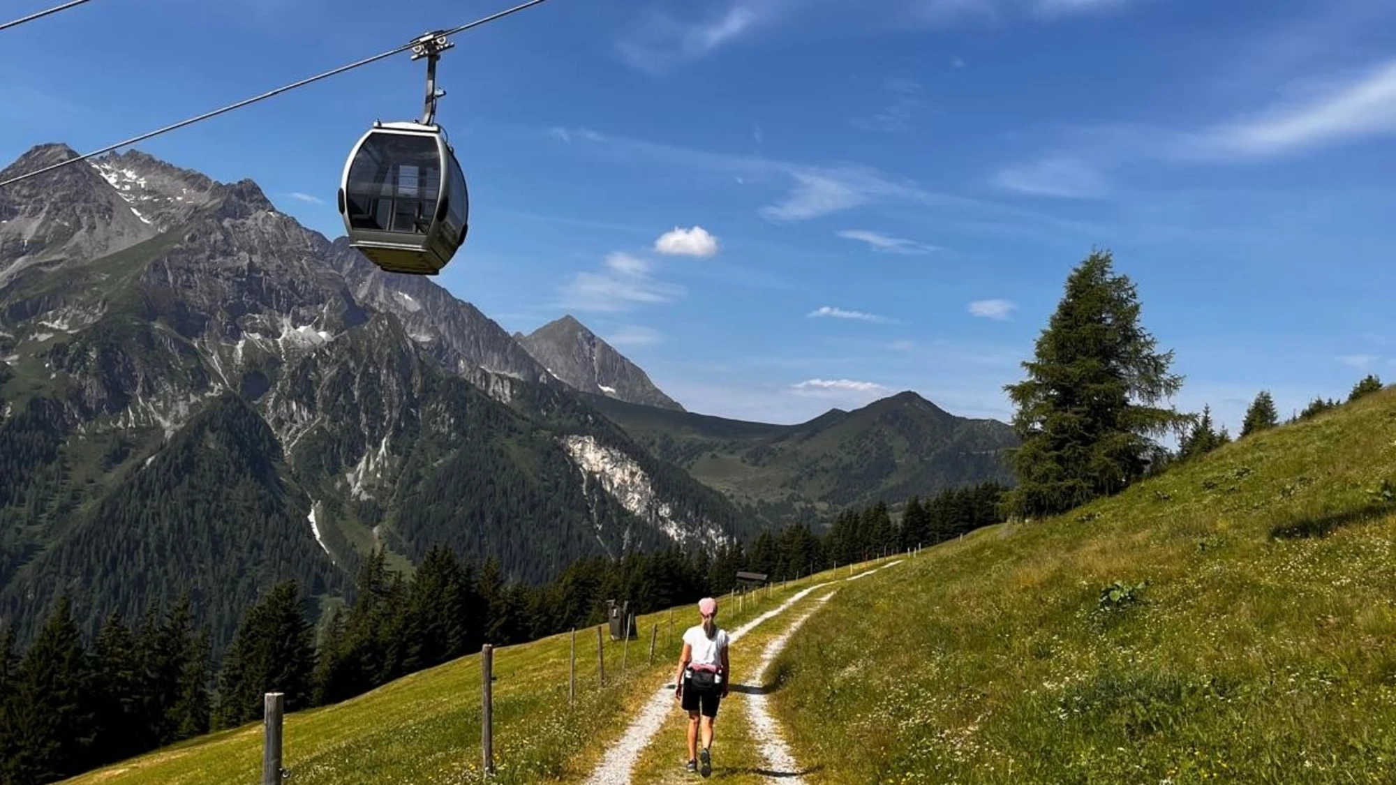 Wandern mit der Gondel als Aufstiegshilfe - Berge erleben